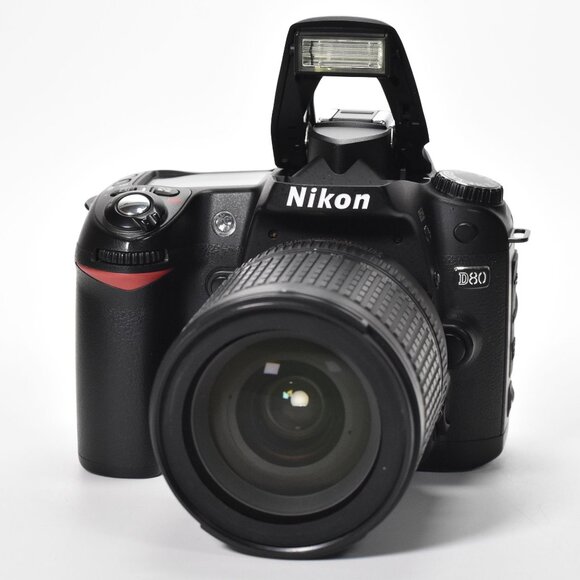 Nikon D80 Outfit SLR Digital Camera 10.2MP 18-135mm Lens 11,790 Clicks 32GB SD - Picture 2 of 16